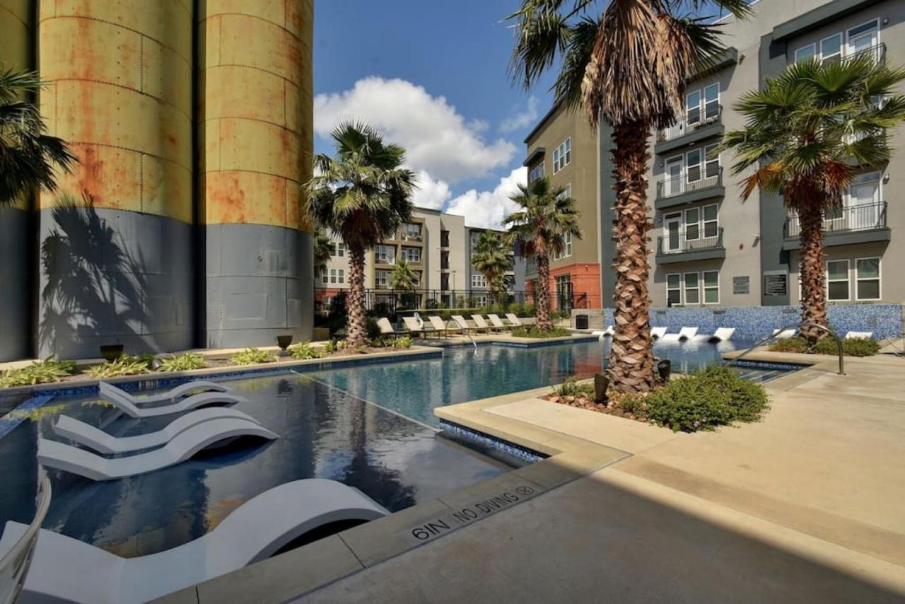 2Br Southtown Luxury Staycation Riverwalk Pool Gym San Antonio Exteriör bild